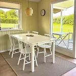 Casa vacanze House With Sea View In Bonnerup