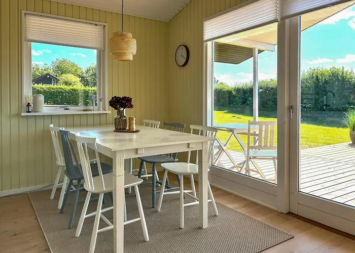 House With Sea View In Bonnerup
